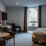 Wetzlarer Hof & Restaurant Otel Wetzlar