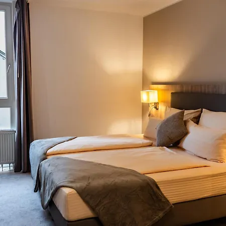 Wetzlarer Hof 3* فيتسلار