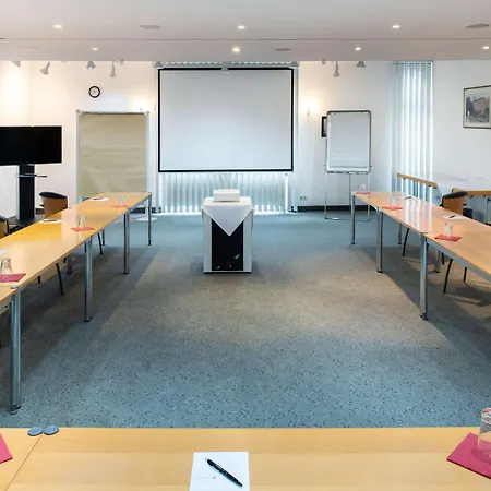 Hotel Wetzlarer Hof 3*