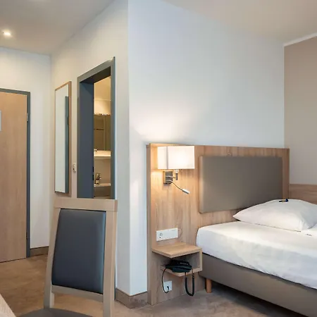 Wetzlarer Hof Hotel 3*