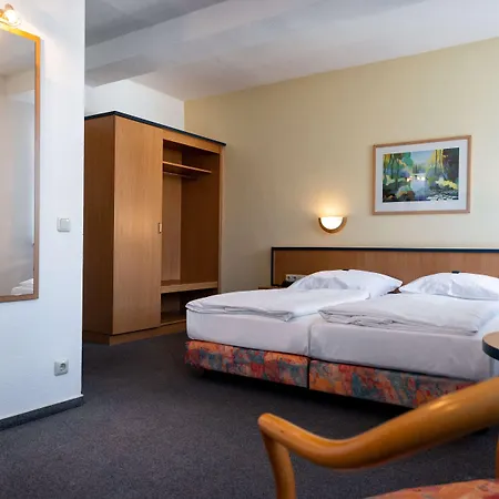 Wetzlarer Hof 3*