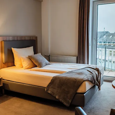 Wetzlarer Hof 3*