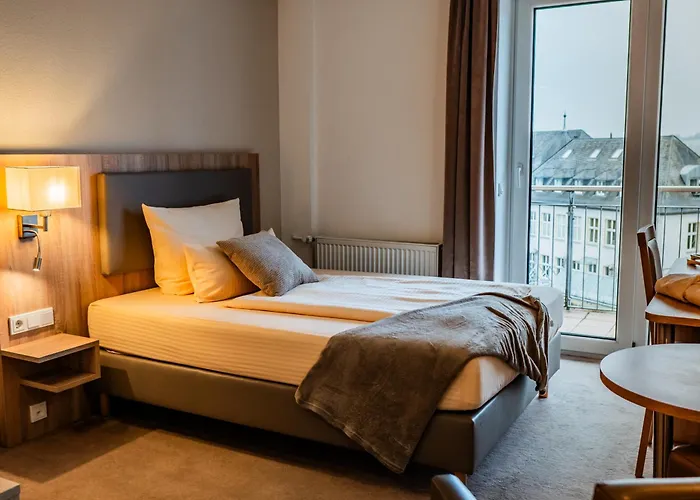 Wetzlarer Hof & Restaurant 호텔 베츨러